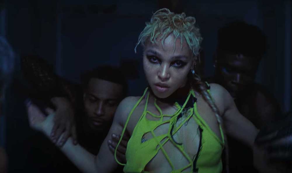FKA Twigs Chooses a New Sound and Appearance for "Caprisongs"